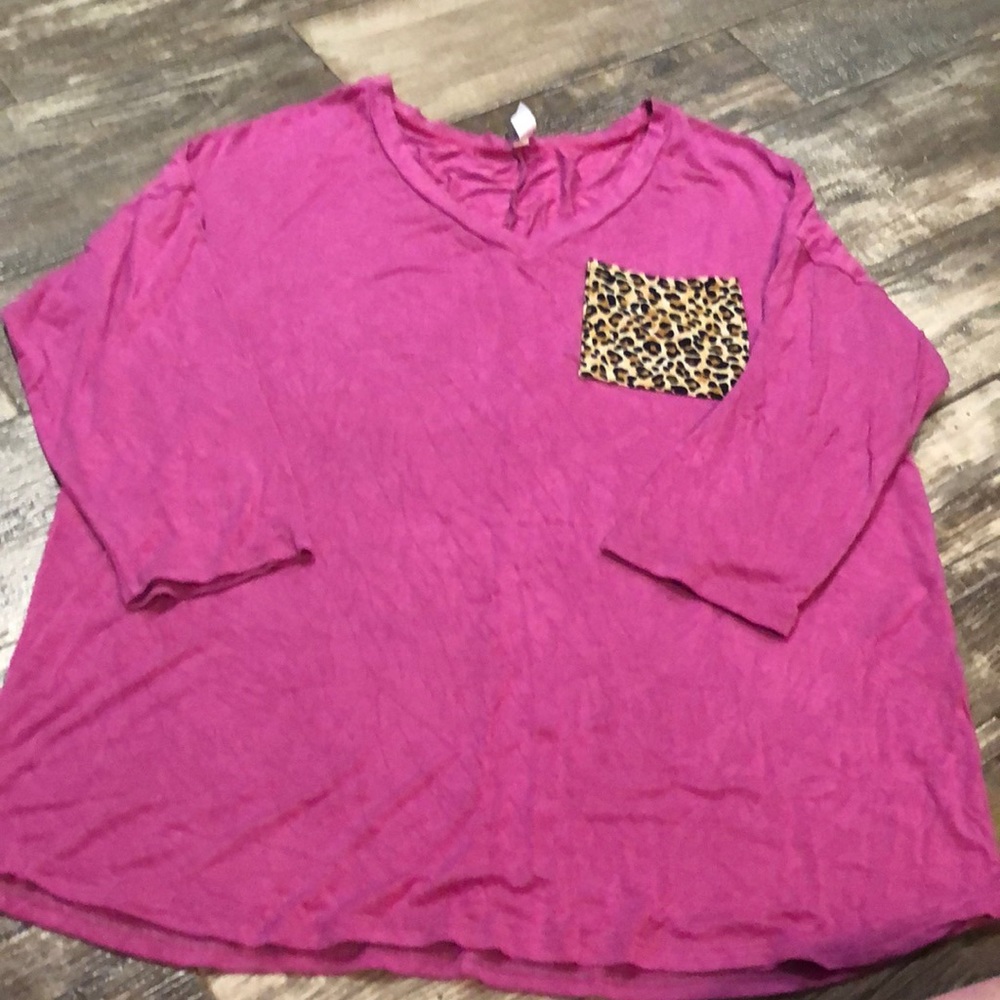 Honeyme top. Size large